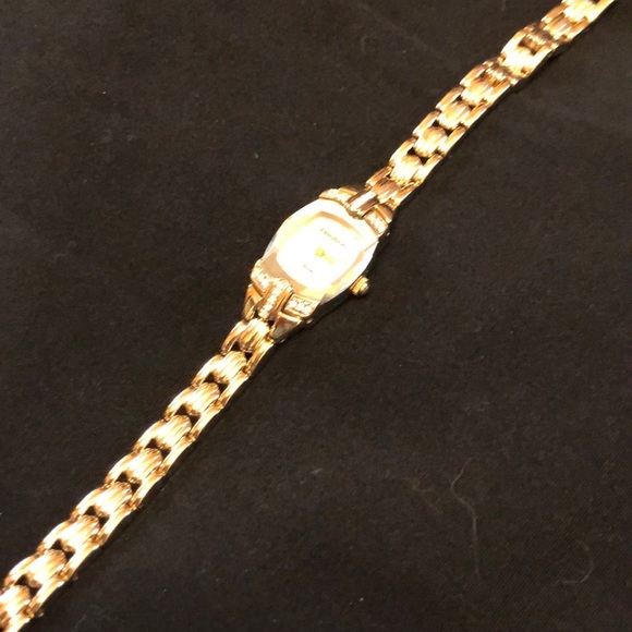 Watch - Picture 2 of 3